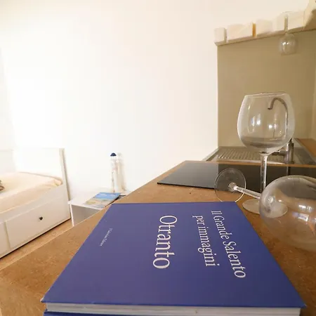 Vittoria Appartement *