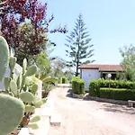 Vittoria Apartamento *